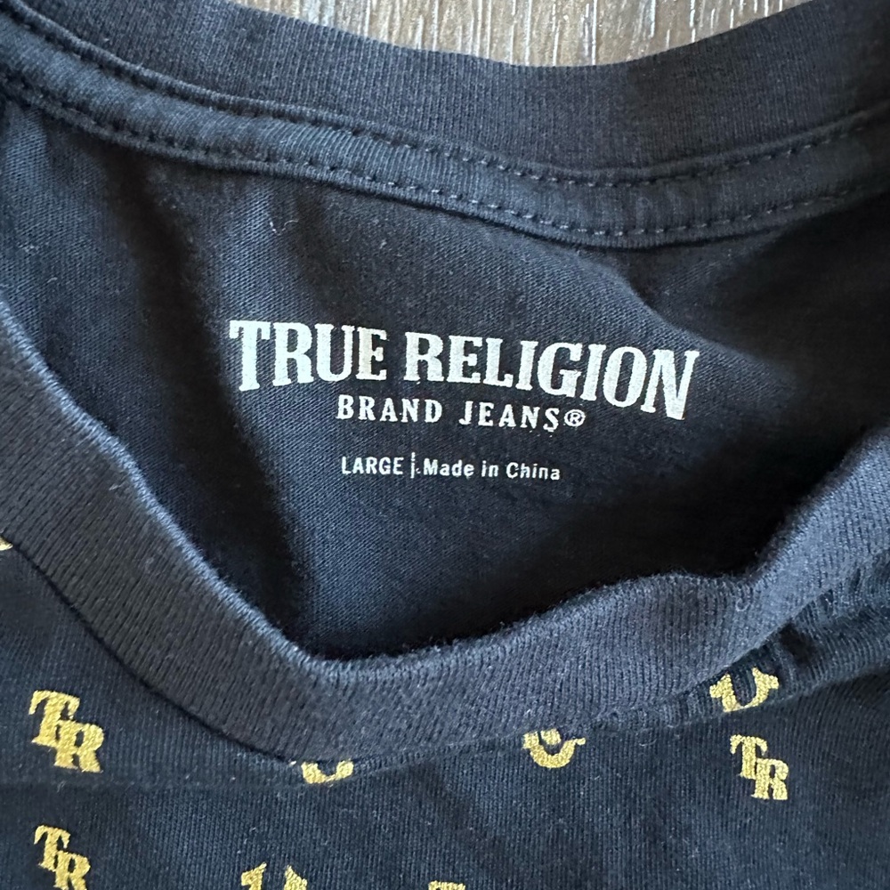 True Religion Black T-Shirt with Gold Accents - Picture 4 of 4
